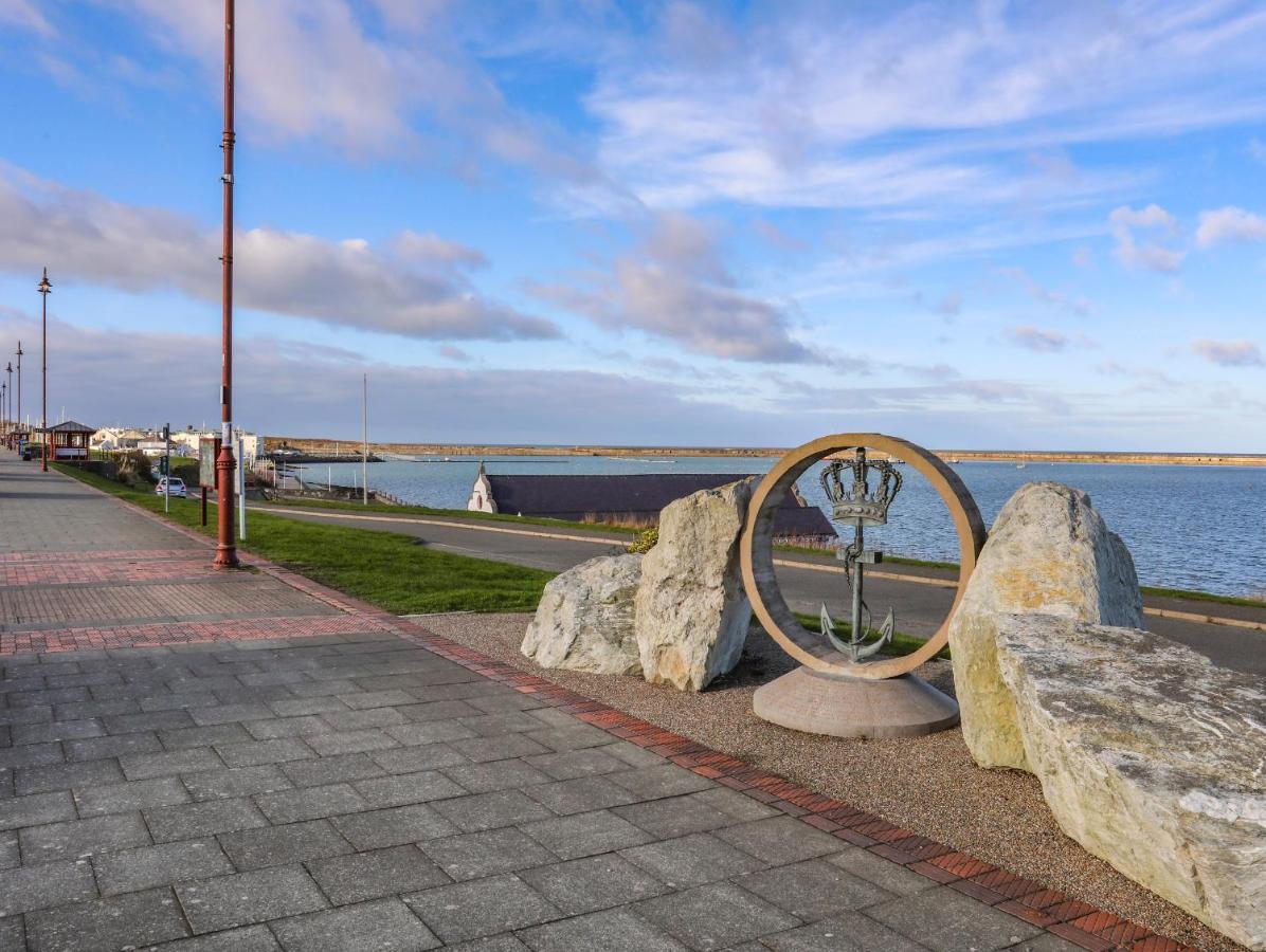 Port Apartment 1 Holyhead Exteriér fotografie